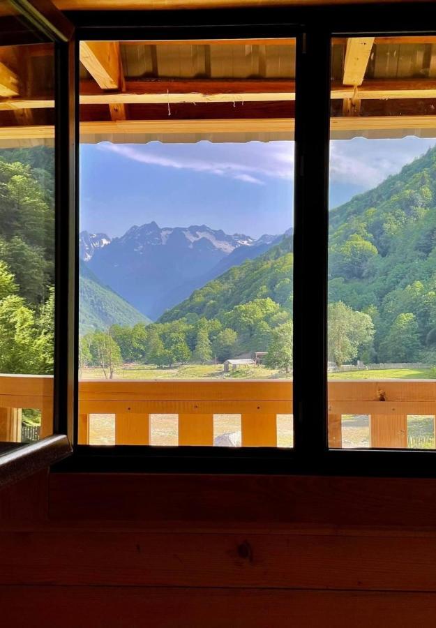 Hotel Chubezeni Mestia Luaran gambar
