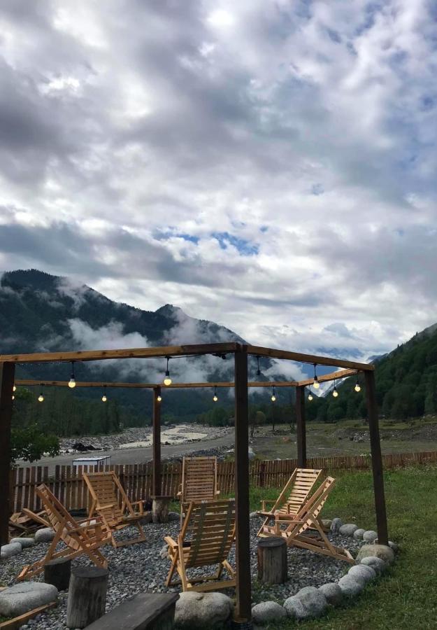 Hotel Chubezeni Mestia Luaran gambar